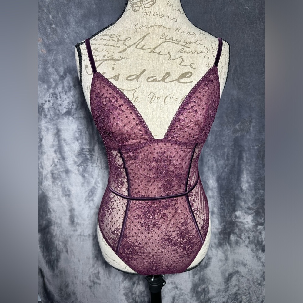 Victoria’s Secret size M